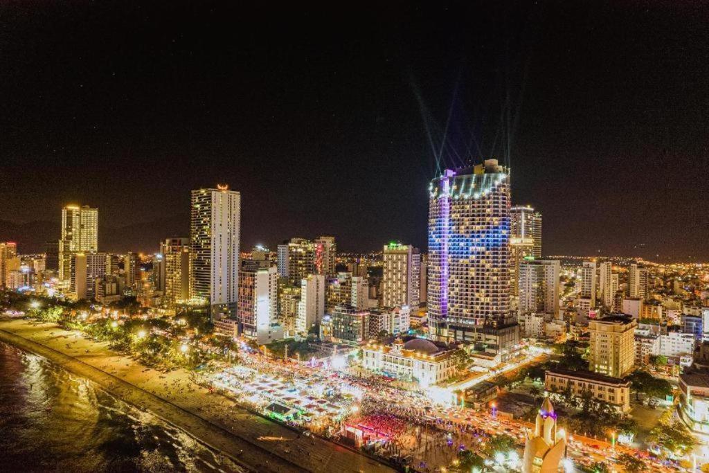 Panorama Sky Blue Nha Trang Aparthotel Luaran gambar